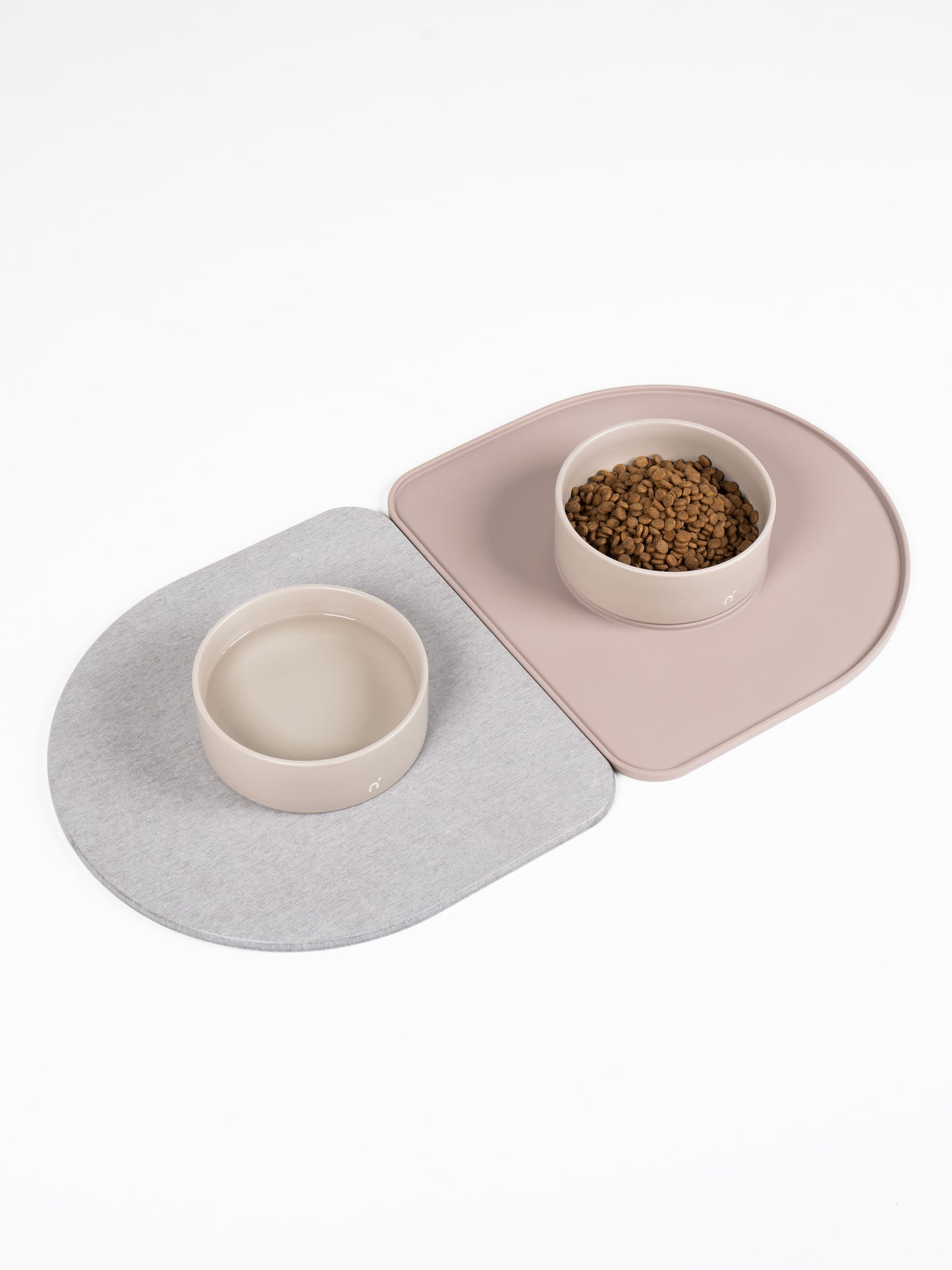 Mess-Proof Cat Placemat Set